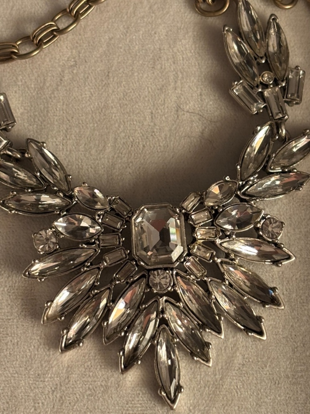 Banana Republic Crystal Statement Necklace Silver Tone Rhinestone Signed